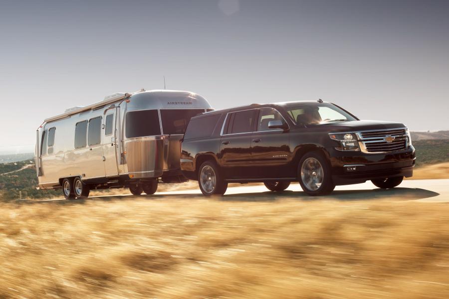 Chevrolet Suburban LTZ 2015 года  (фото 1 из 27)